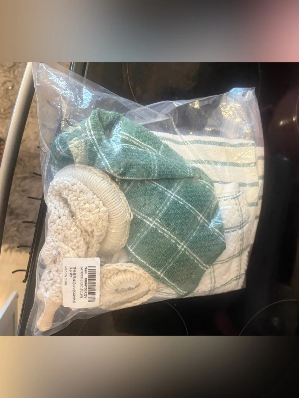 NWOT 2 Macrame Kitchen Towel Holders & 3 Hand Towels